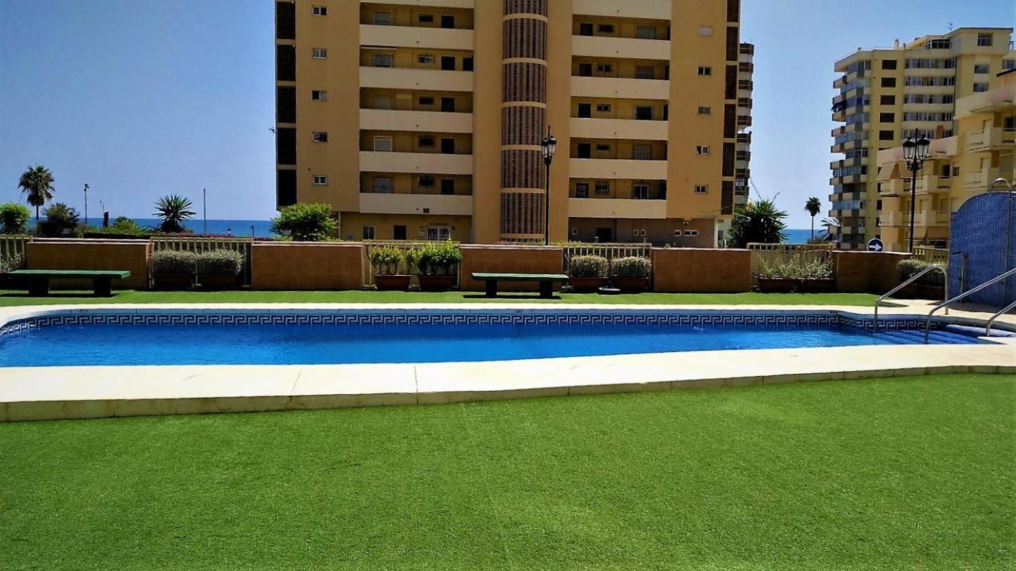 Apartamento Con Vistas Fuengirola Luaran gambar